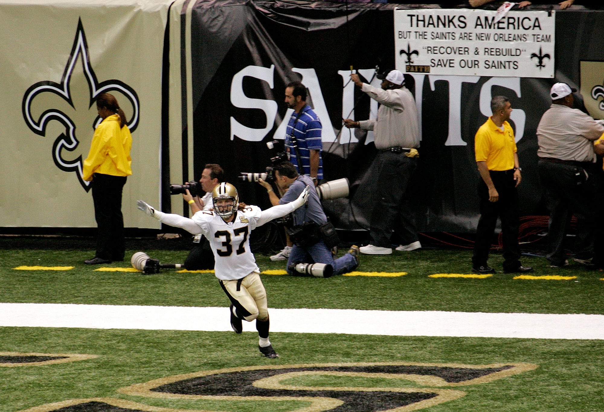 Saints and Falcons contest for NFC South leadership