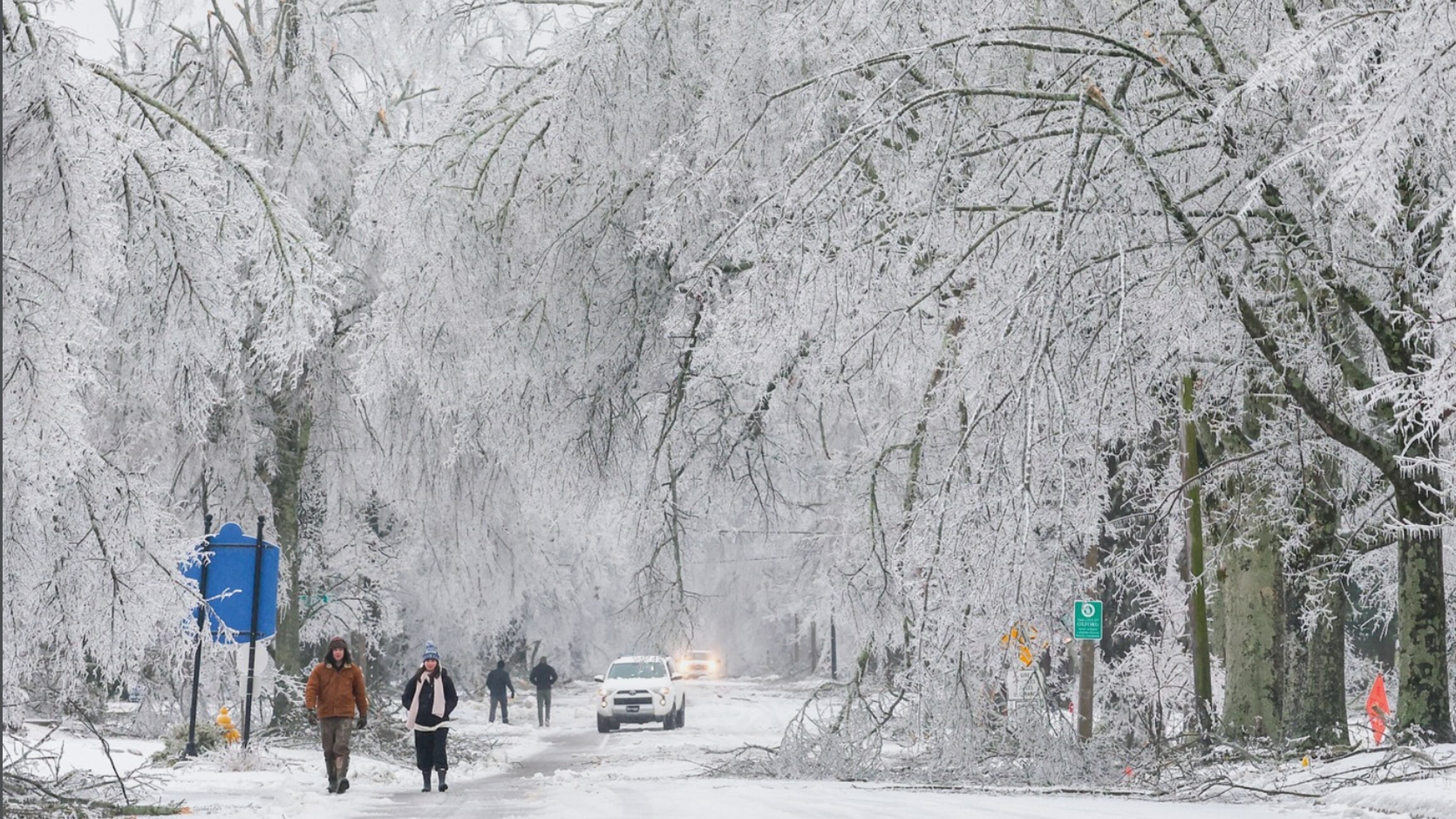 US braces for more freezing cold as winter storm leaves at least 29 dead