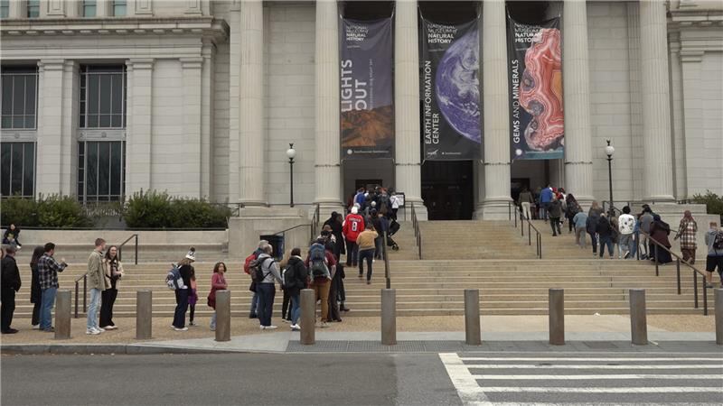 Smithsonian Institution museums reopen after government shutdown