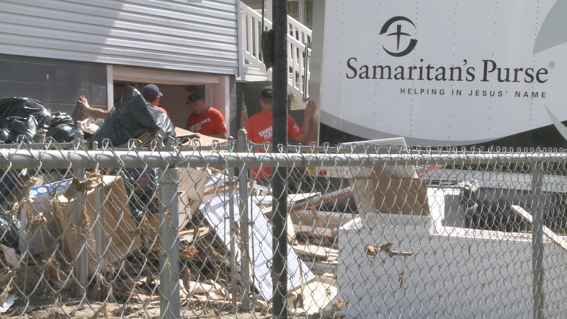   Theyre led by God : Samaritan Purse serves NELA after the disastrous ice storm